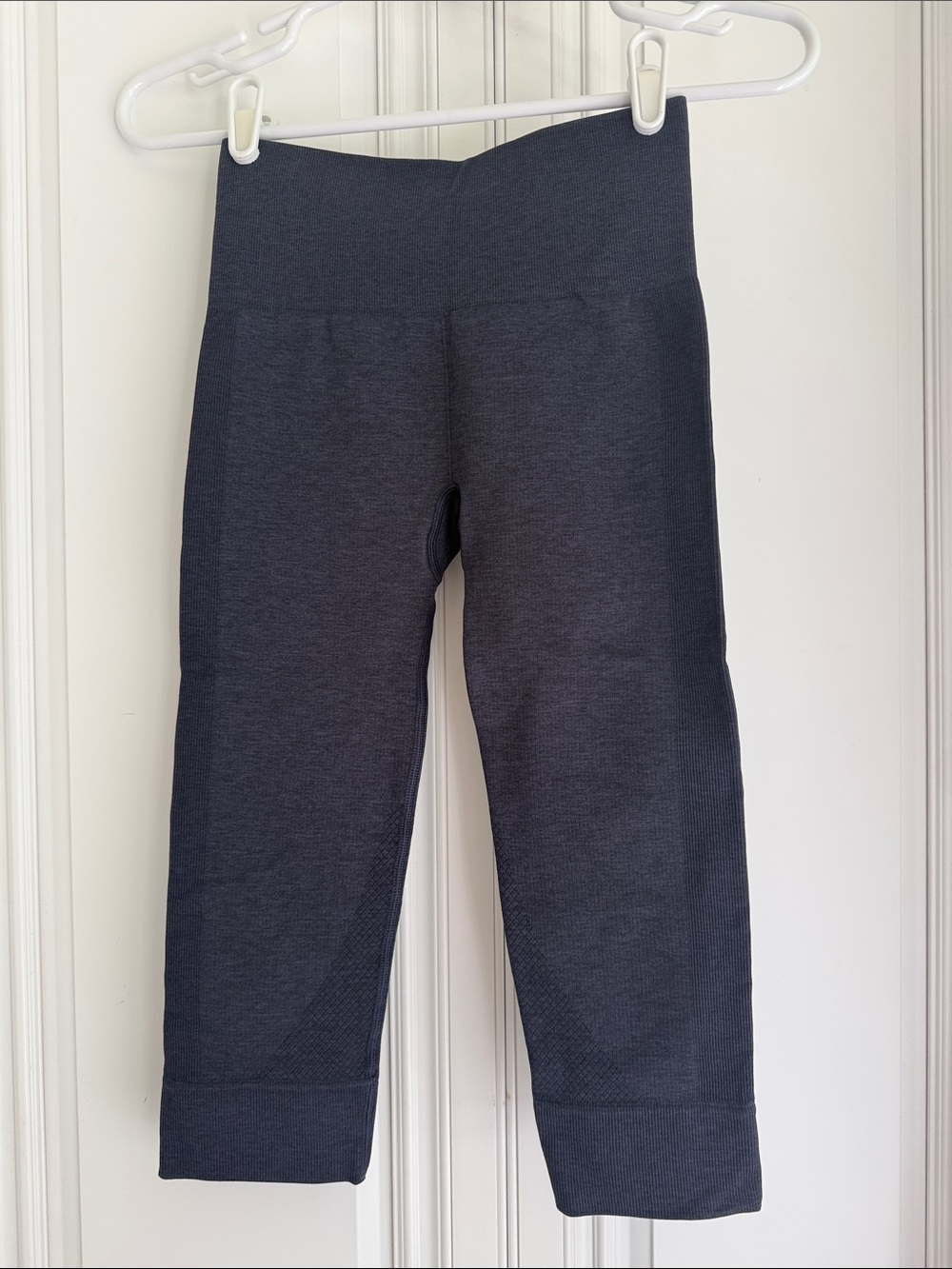 lululemon athletica navy-ish Charcoal Capri Leggings